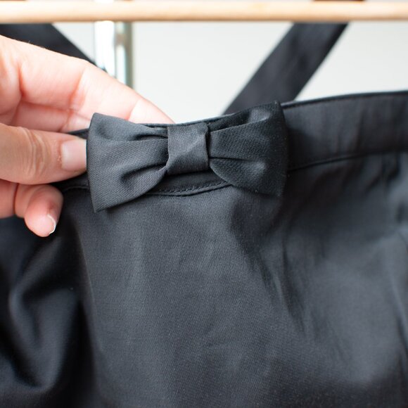 Bowtie Dress Size 6 - Picture 7 of 15